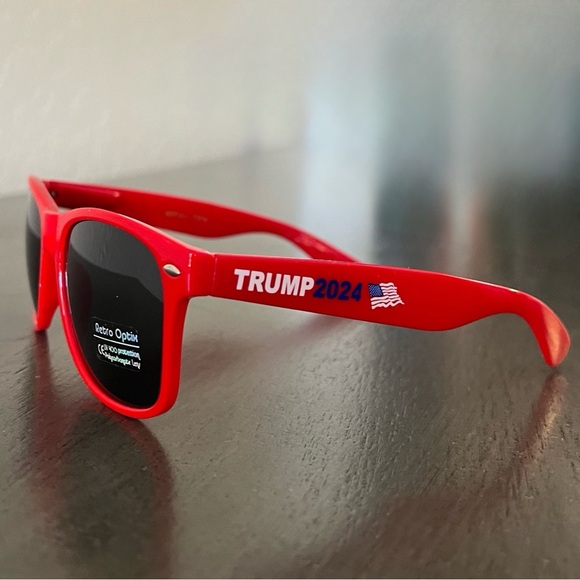 Red Frame Retro Optix Trump 2024 American Flag Patriotic Republican Sunglasses - Picture 3 of 4